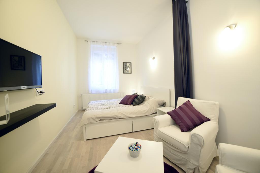 Cosy Central